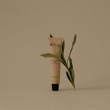 Cargar imagen en el visor de la galería, Crema de Manos Arual te verde